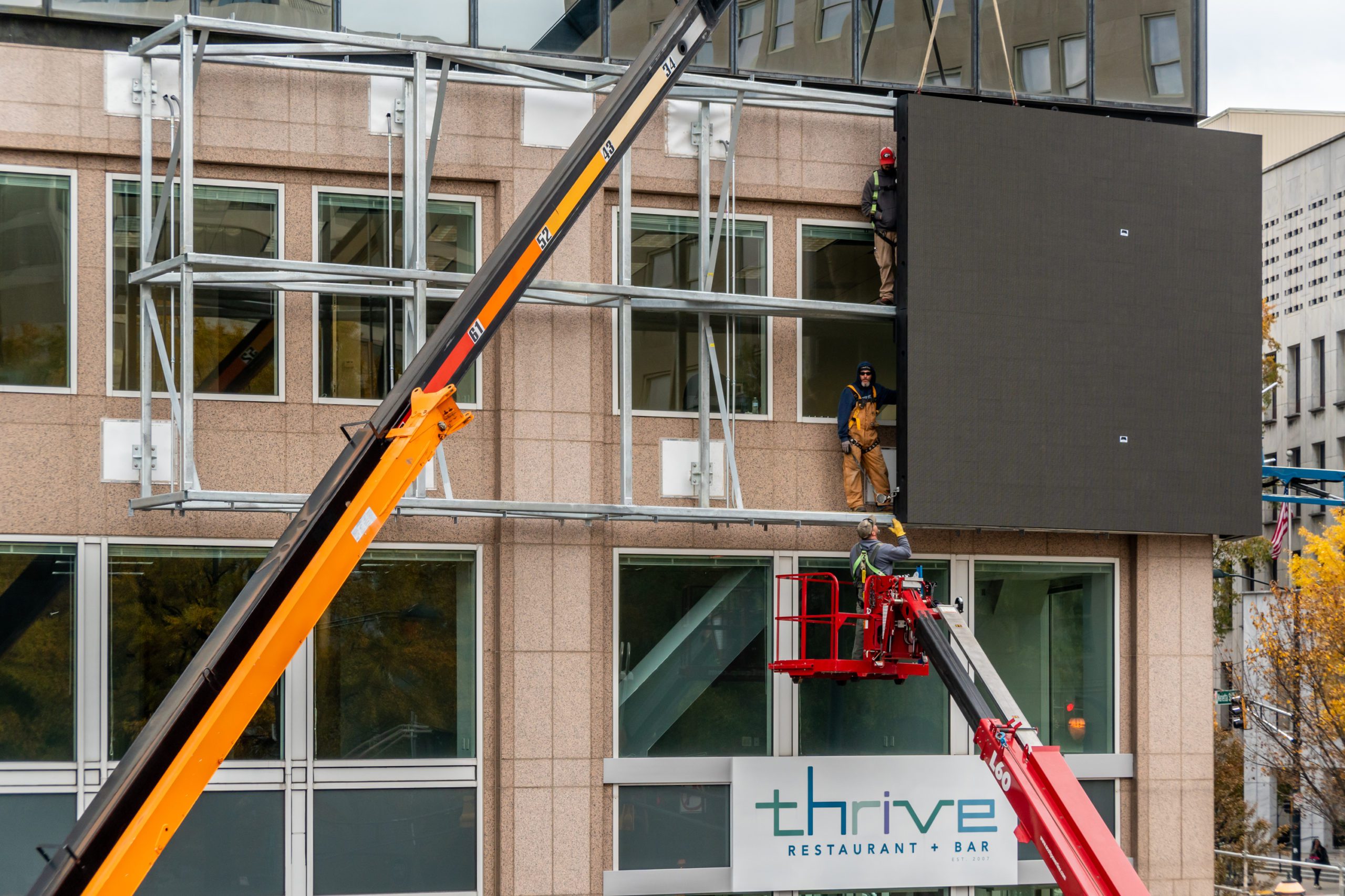 101 Marietta Street, Atlanta, LED Display Construction